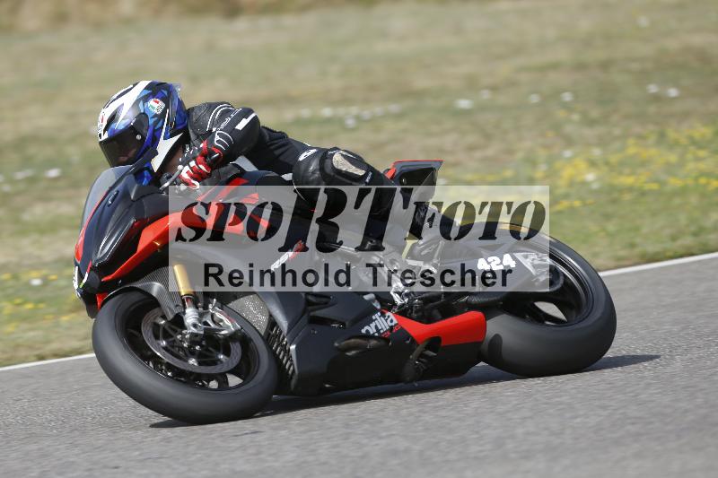 /37 09.08.2026  Pluess Motosport ADR/Freies Fahren/424